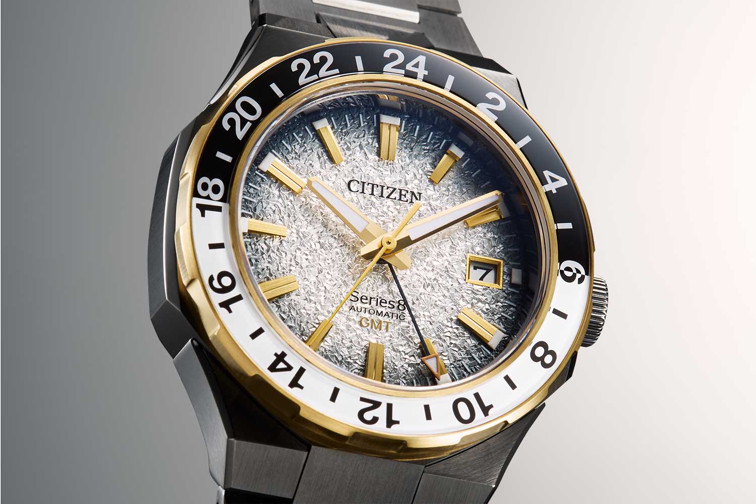 Citizen Series8 880 GMT, reference NB6035-55H