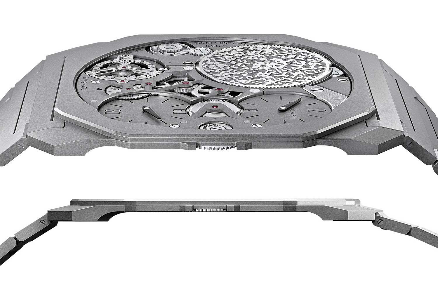 With 1.8mm thickness means the dial and movement are practically on the same plane